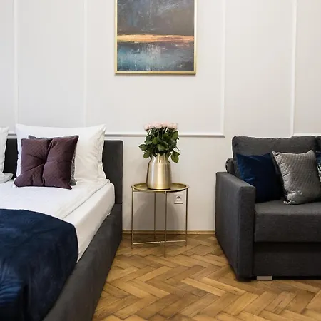 Cracwow K8 No.10 아파트