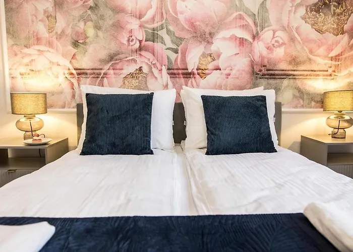 Cracwow K8 No.10 Cracovie