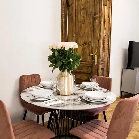 Cracwow K8 No.10 公寓